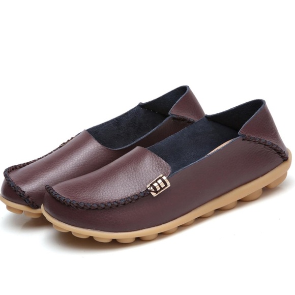 Size 41 New Women's Comfort Walking Shoe in Burgundy Leather - Picture 4 of 15